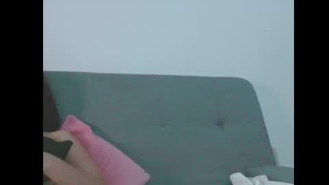 Snapshot of pelirroja_sexy chatting on April 24, 2:36 am pelirroja_sexy online show from April 24, 2:36 am
