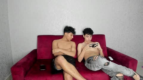 CAIN-19  ALLEN-18 RONALD-18 AUSTIN-18 MOD DANTE online show from December 22, 9:09 pm