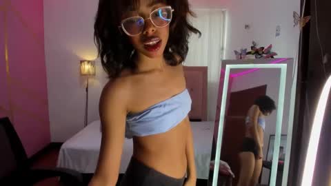 peneelopeecute online show from February 12, 9:54 pm