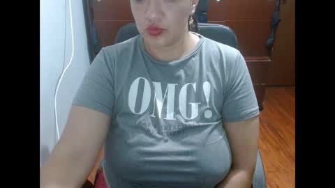 Snapshot of penelopefuckass chatting on October 3, 2:52 am penelopefuckass online show from October 3, 2:52 am