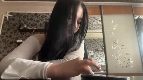 Keytana online show from April 18, 9:13 am