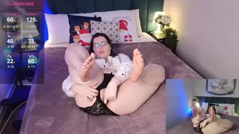 Hi  Im Peneloppa online show from December 17, 9:32 pm