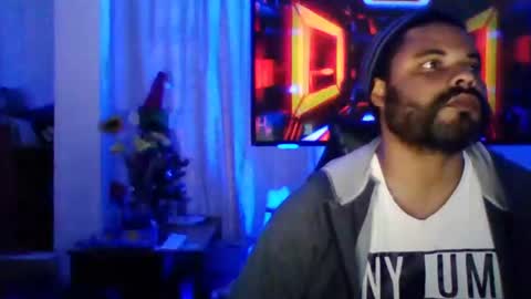 Carlos online show from January 18, 4:38 am