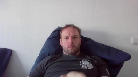 Snapshot of penissaft chatting on November 21, 9:41 am BLA online show from November 21, 9:41 am
