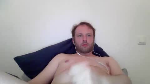 Snapshot of penissaft chatting on April 10, 11:59 am BLA online show from April 10, 11:59 am