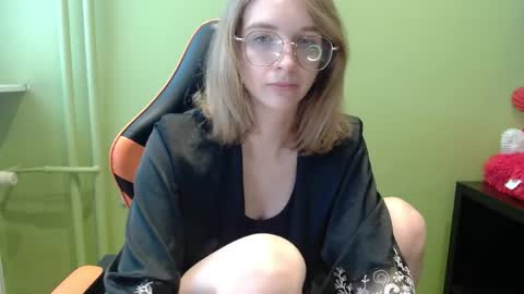 Penny online show from April 19, 8:24 am