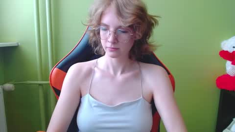 Penny online show from April 24, 6:27 am