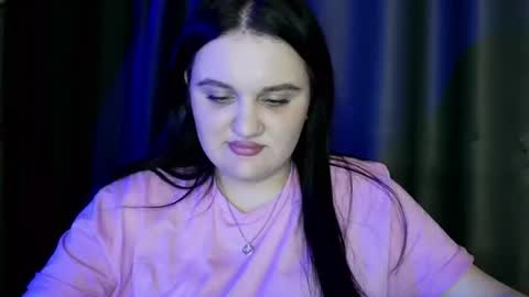 Snapshot of penny_perry chatting on June 19, 4:55 pm penny_perry online show from June 19, 4:55 pm