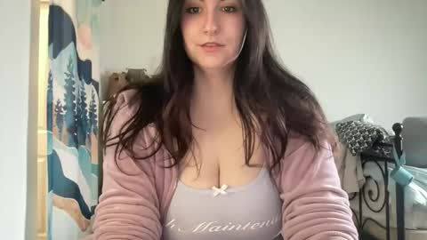 Snapshot of pennybabyy chatting on April 12, 6:35 pm Penny Lane online show from April 12, 6:35 pm