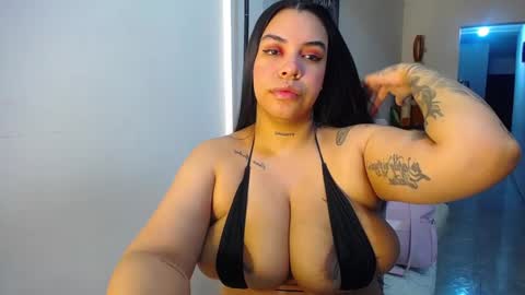 Snapshot of pennyomelons chatting on October 13, 11:21 am My onlyfans   online show from October 13, 11:21 am