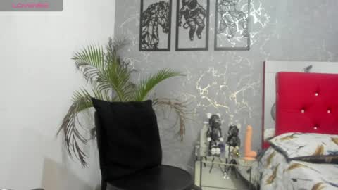 Pepe jones online show from April 8, 1:00 pm