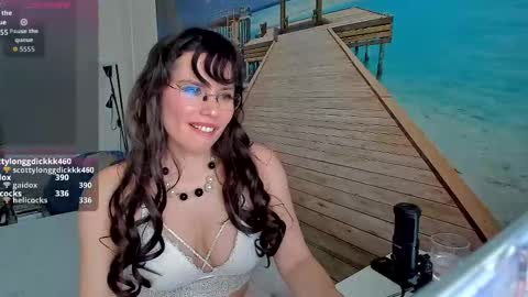 Snapshot of pepina_hot chatting on October 26, 11:49 am pepina_hot online show from October 26, 11:49 am