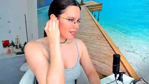 Snapshot of pepina_hot chatting on January 8, 10:50 am pepina_hot online show from January 8, 10:50 am