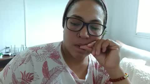 Snapshot of pepitt45 chatting on April 17, 2:31 pm Megan online show from April 17, 2:31 pm
