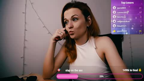 Snapshot of peppymia chatting on June 5, 5:36 am Mia online show from June 5, 5:36 am
