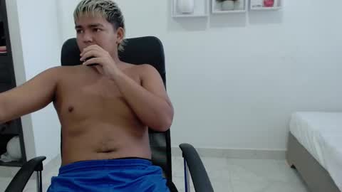 percibal_junior1 online show from January 25, 11:55 am