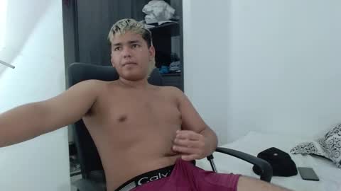 percibal_junior1 online show from February 13, 8:38 am