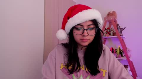 Snapshot of perfect__ana chatting on December 23, 2:07 pm Sarah Ana Banana online show from December 23, 2:07 pm
