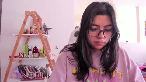 Snapshot of perfect__ana chatting on December 31, 1:08 pm Sarah Ana Banana online show from December 31, 1:08 pm