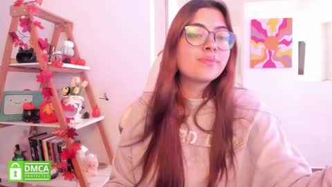Snapshot of perfect__ana chatting on October 22, 6:18 pm Sarah Ana Banana online show from October 22, 6:18 pm