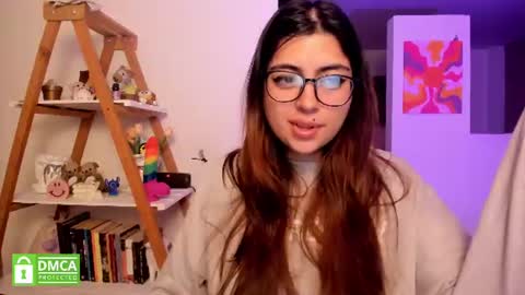 Snapshot of perfect__ana chatting on June 12, 12:31 am Sarah Ana Banana online show from June 12, 12:31 am