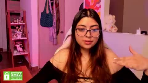 Snapshot of perfect__ana chatting on July 8, 1:54 am Sarah Ana Banana online show from July 8, 1:54 am