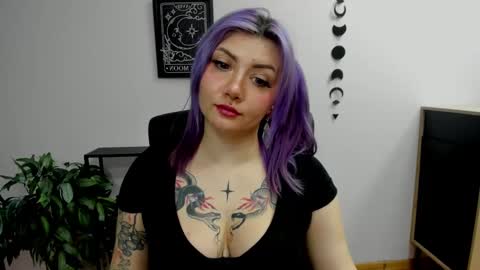 Gabbie online show from January 11, 11:23 am