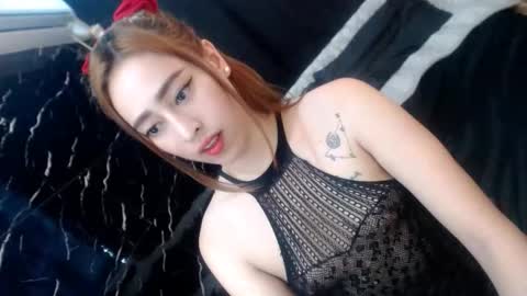 Snapshot of perfect_suckerqueen69 chatting on October 25, 12:51 am Sweet Gwen online show from October 25, 12:51 am