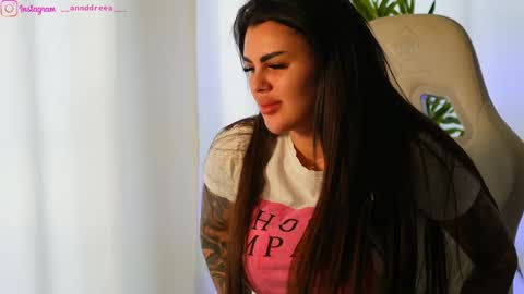 Dee online show from March 12, 10:48 am