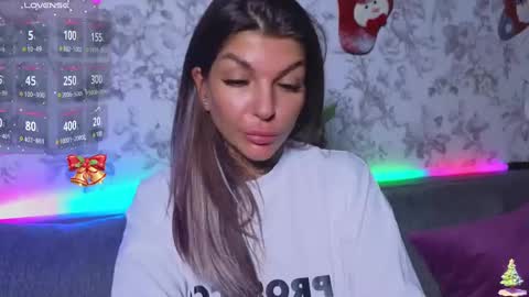 Anna online show from December 20, 2:16 pm