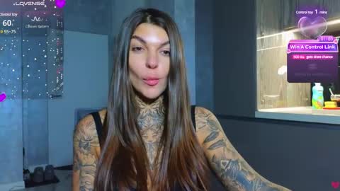 Anna online show from January 17, 2:07 pm