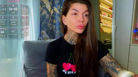 Anna online show from April 3, 10:13 am