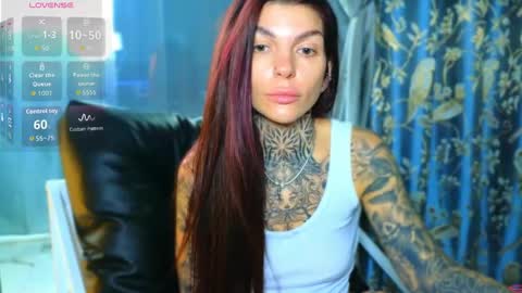 Snapshot of perfecttbaby77n chatting on April 26, 9:51 am Anna online show from April 26, 9:51 am