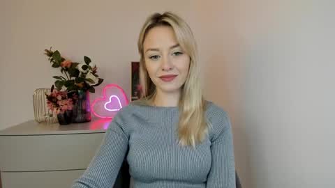 Cindy online show from December 15, 10:28 am