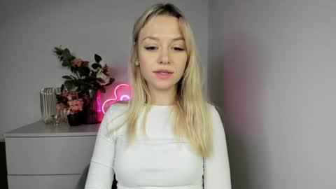 Cindy online show from December 29, 1:38 pm