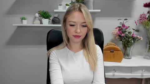 Cindy online show from January 16, 6:25 am