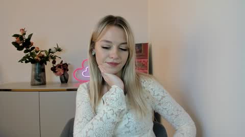 Cindy online show from January 28, 9:30 am