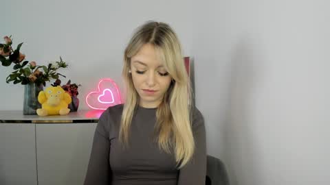 Cindy online show from February 3, 9:30 am