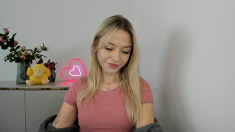 Cindy online show from February 4, 9:28 am