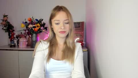 Cindy online show from October 13, 5:29 am