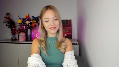 Cindy online show from October 29, 6:48 am