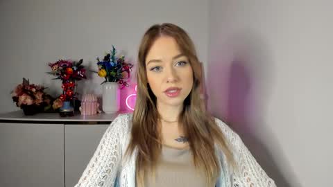 Cindy online show from December 22, 6:21 am