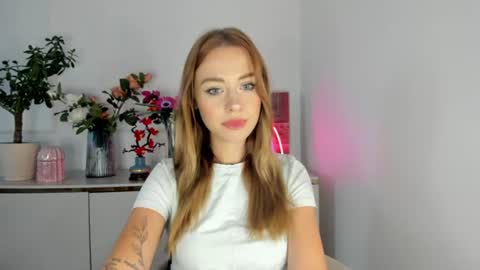 Snapshot of perfectxcindy chatting on July 3, 5:25 am Cindy online show from July 3, 5:25 am