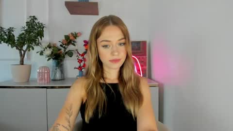 Snapshot of perfectxcindy chatting on July 16, 5:35 am Cindy online show from July 16, 5:35 am