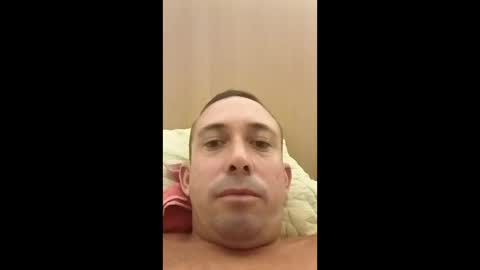 perigosotarado1 online show from March 29, 7:30 am