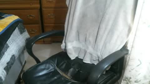 perkymalenipples online show from April 14, 1:50 pm