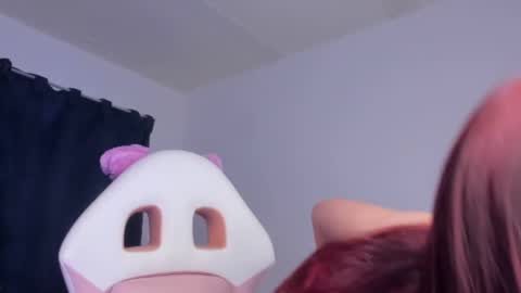 Snapshot of perlaa7 chatting on December 19, 3:07 am Perla online show from December 19, 3:07 am