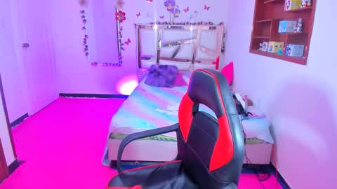 PERLA online show from March 25, 12:27 am