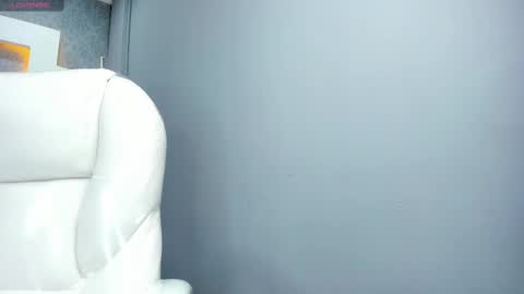 Snapshot of perlaevansx chatting on September 13, 10:53 pm PERLA online show from September 13, 10:53 pm