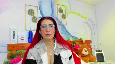 Snapshot of perlafranco chatting on November 24, 7:30 am Perla Franco online show from November 24, 7:30 am